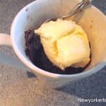 billede med brownie bagt i kop