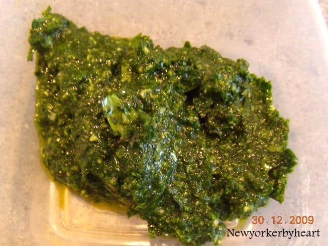 Den færdige persillepesto